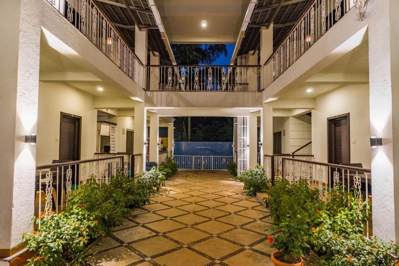 Marine Studios By Le Pension Stays Marmagao Экстерьер фото